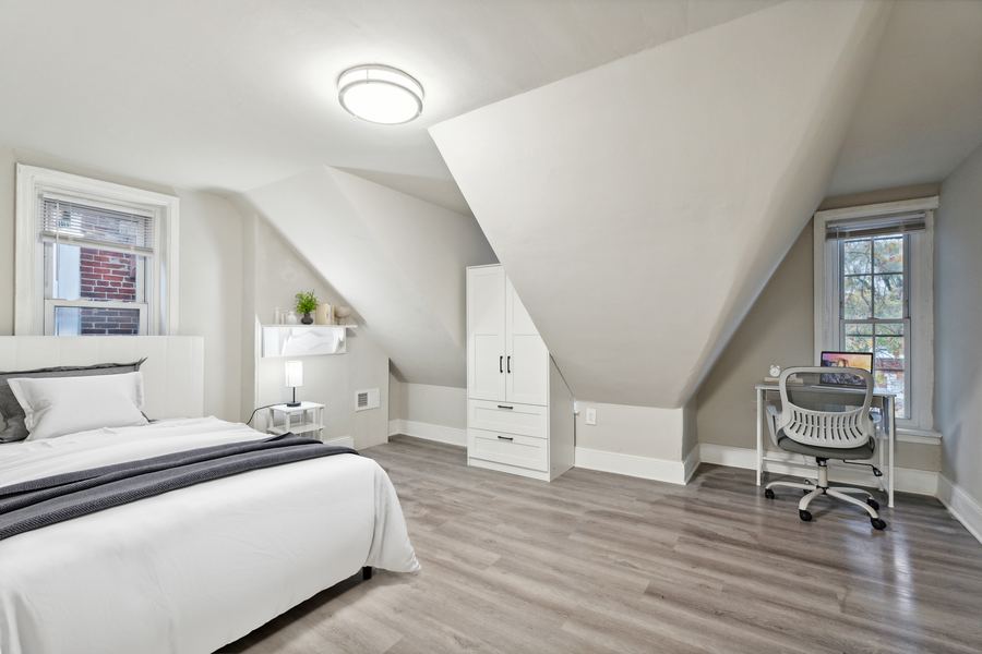 Room 7