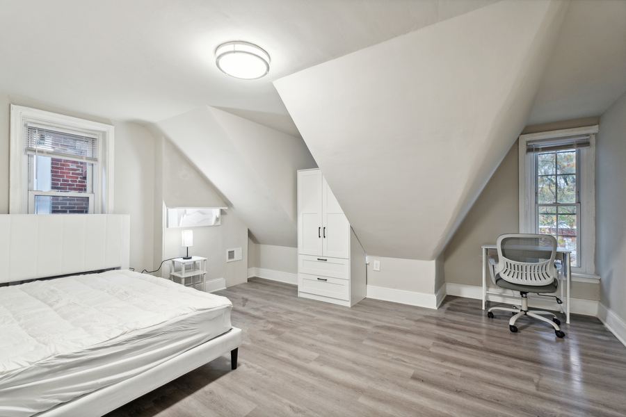 Room 7