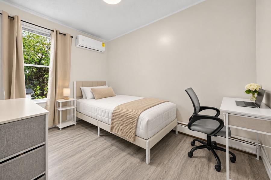Room 4