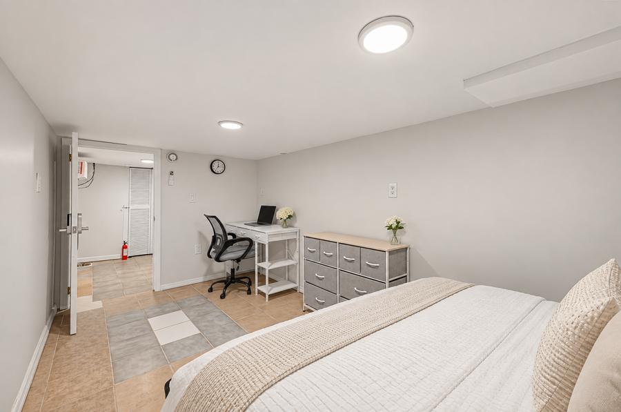 Room 11