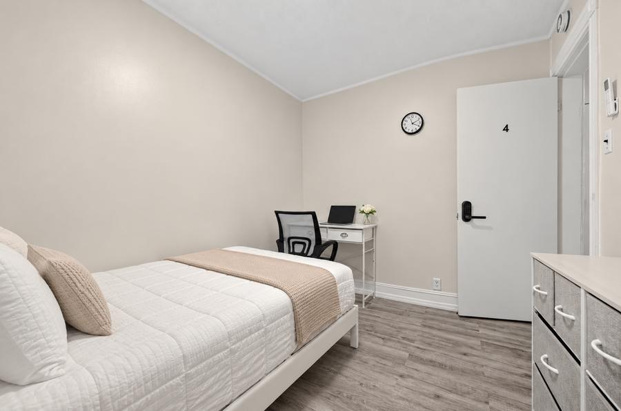 Room 4