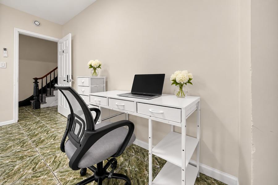 Room 1 Desk