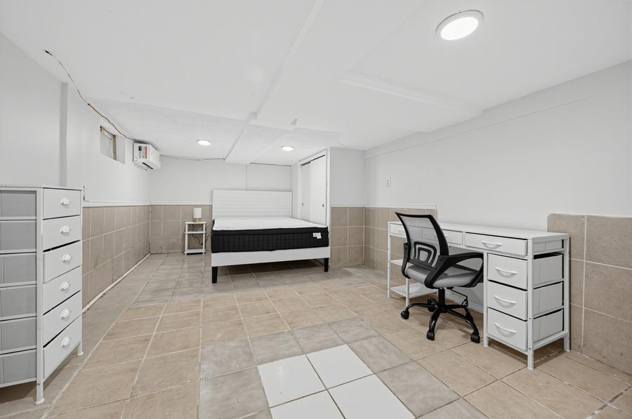 Room 10