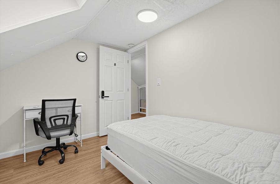 Room 8
